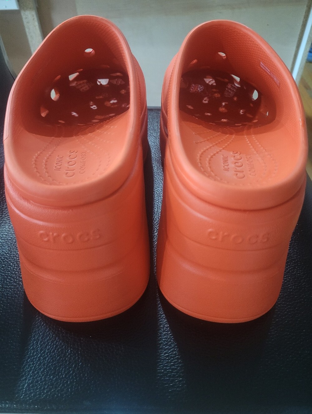 New Crocs Siren Platform Clogs in Lava Orange,Women's 8 - Picture 10 of 15